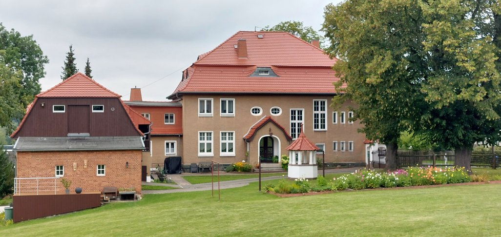 Neues Herrenhaus Rittergut Grün Lengenfeld