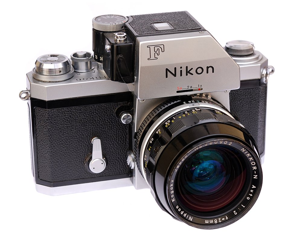 Nikon Nikkor 2/28
