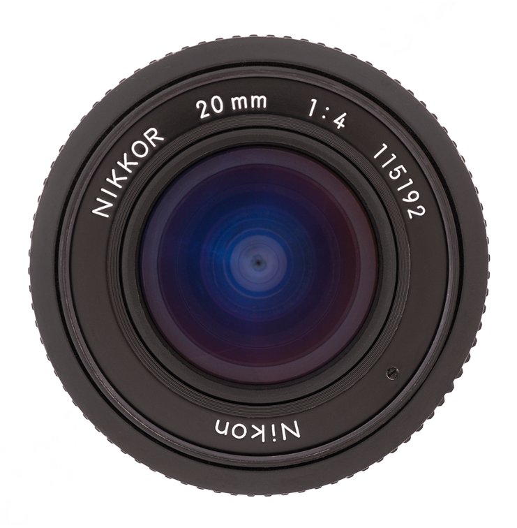 Nikon Nikkor 20mm 1:4